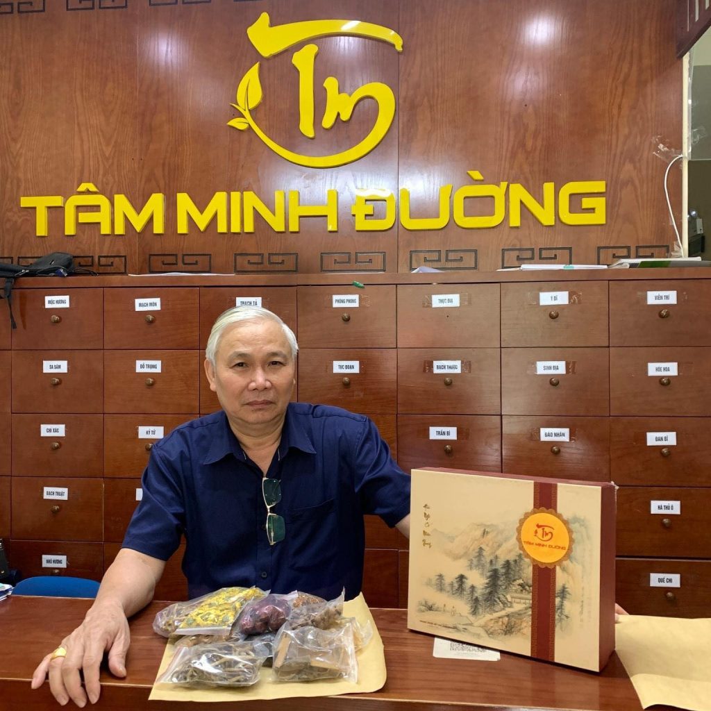 Thầy bình Nam dược