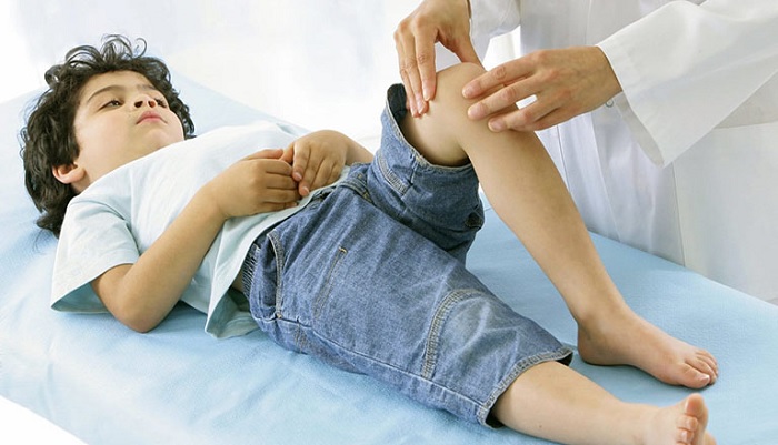 điều trị viêm khớp dạng thấp ở trẻ em